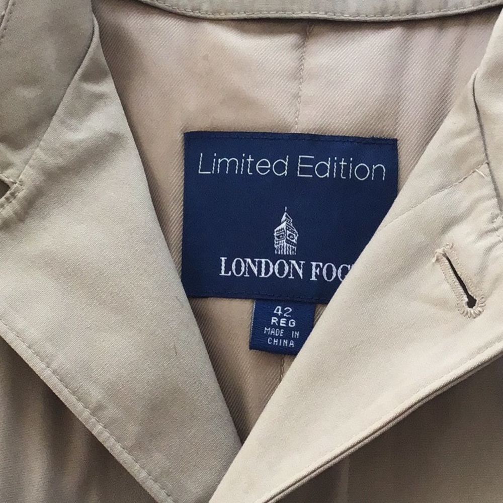 London Fog Limited Edition Rain Coat 42 Reg. - Picture 4 of 8